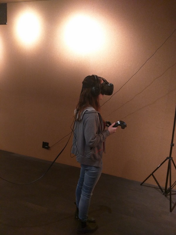 A new user figures out how to move within a Social VR space